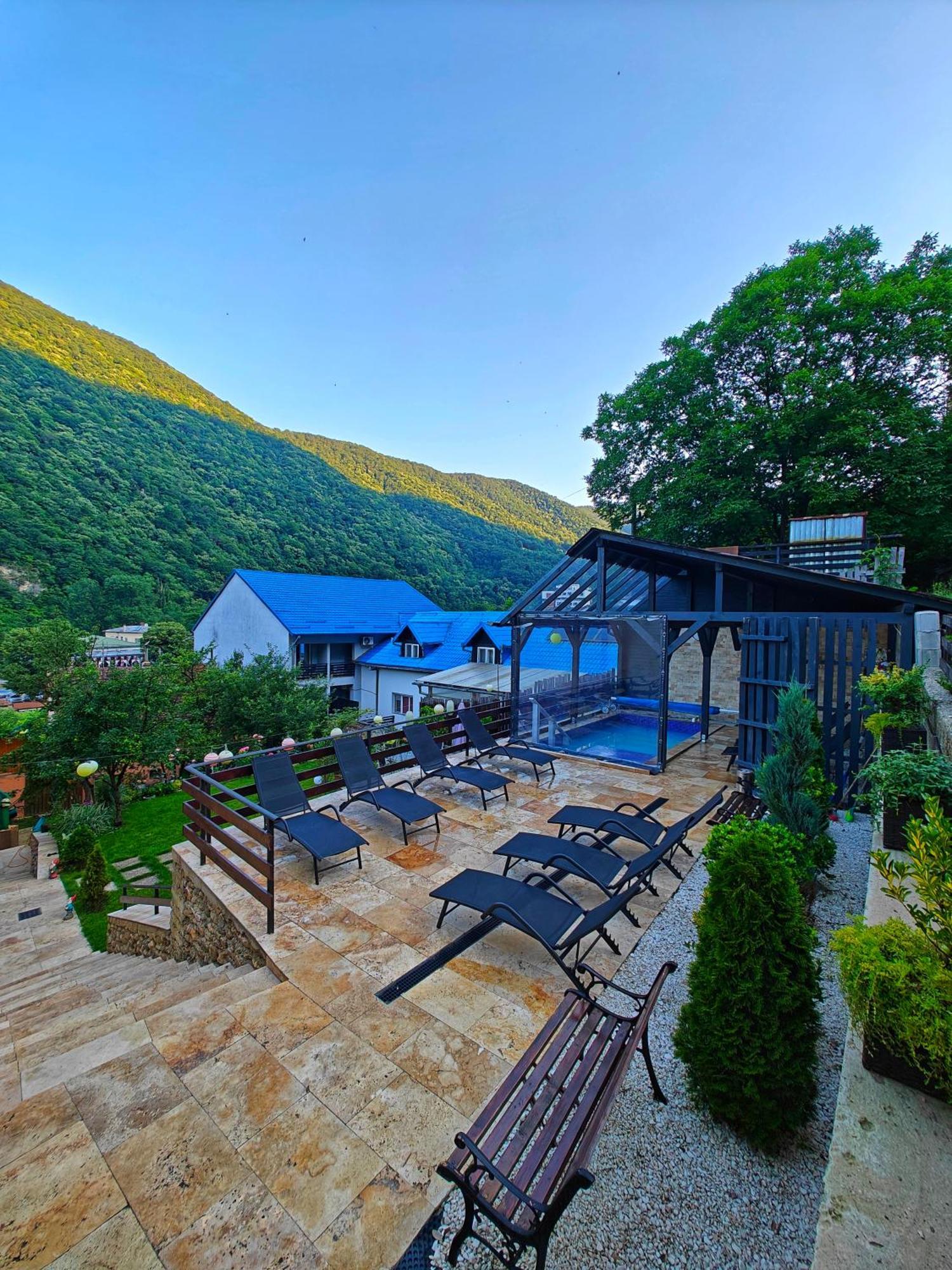 Casa Miclau Apartment Baile Herculane Bagian luar foto