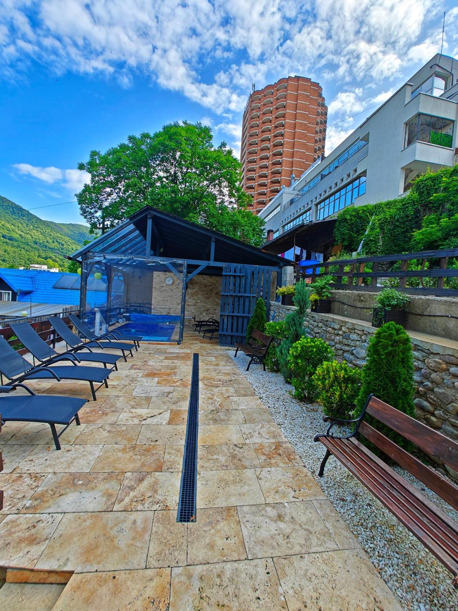 Casa Miclau Apartment Baile Herculane Bagian luar foto